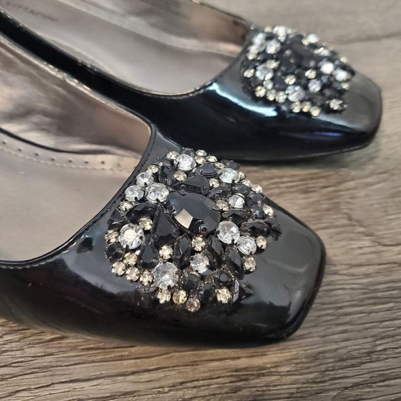 Adrienne Vittadini Wedge Shoes - Picture 4 of 7